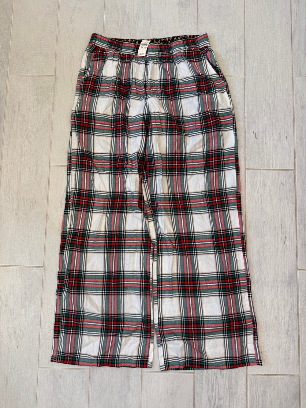 aerie Plaid Lounge Pants - White, Red & Green